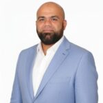 السيارات الكهربائية ومستقبل النقل بين المميزات والتحديات